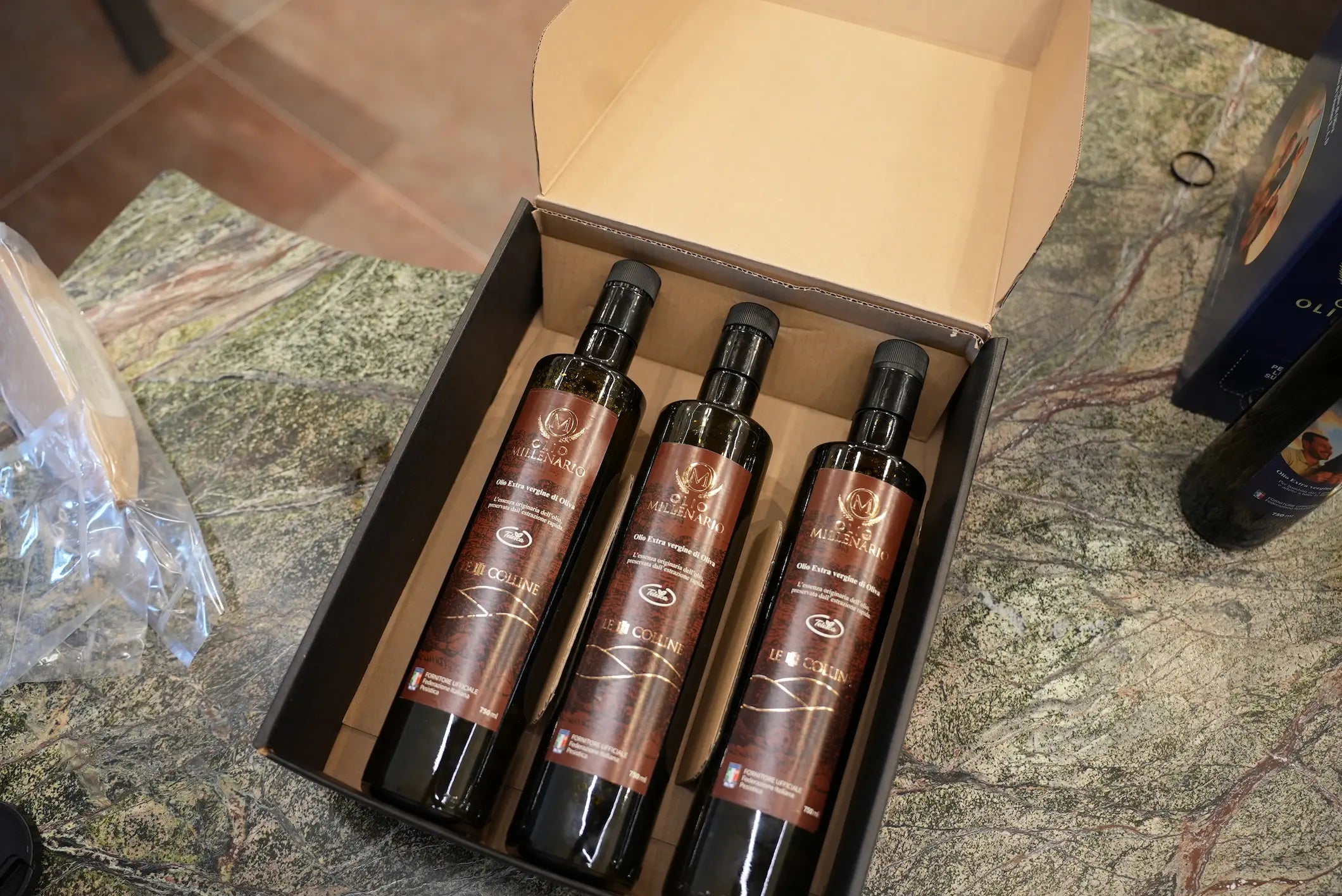 Olio Millenario | Le tre colline | 3 - 6 bottiglie 750 ml